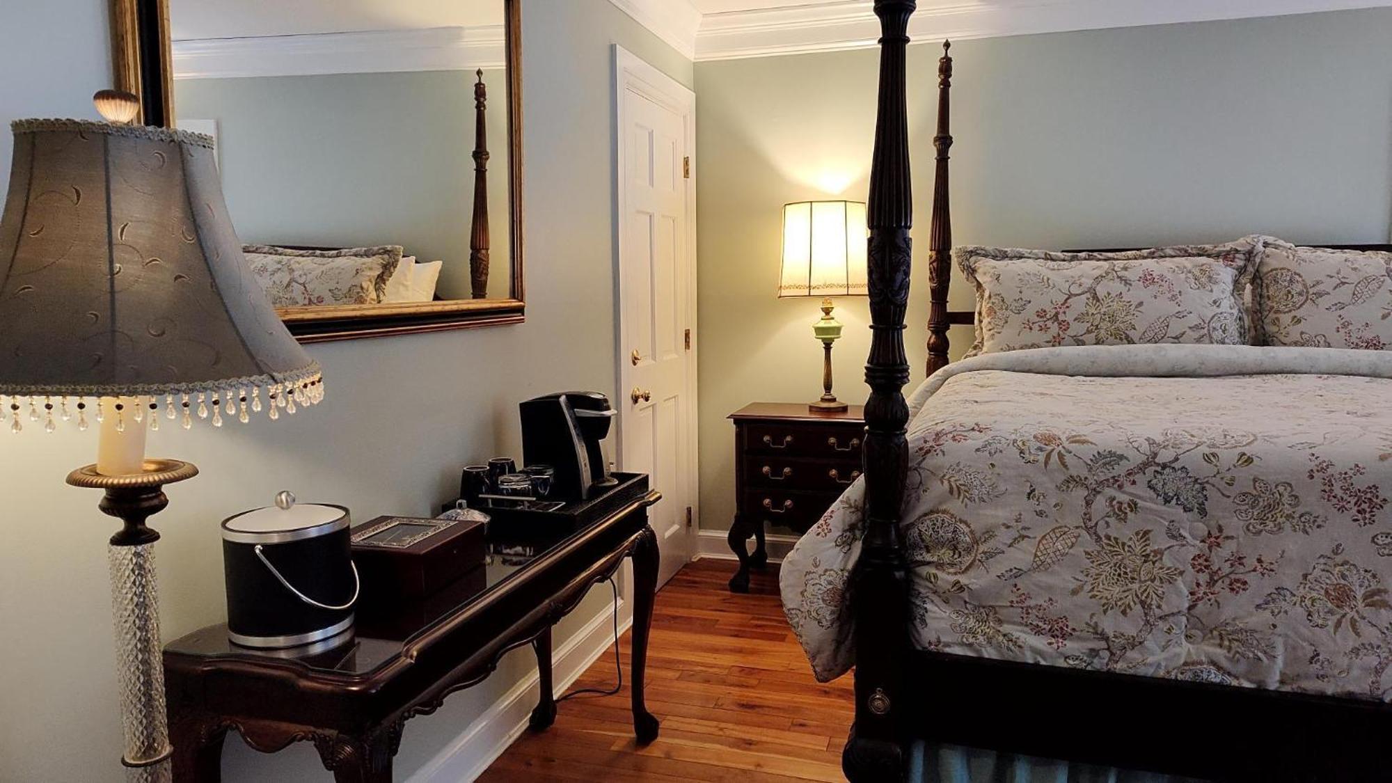 Kingsbay Mansion And Vacation Rental Houses Marion Zimmer foto